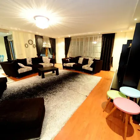 Villa Bektas 1 *